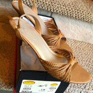 Talbots heeled tan woven leather sandals. Size 7.
